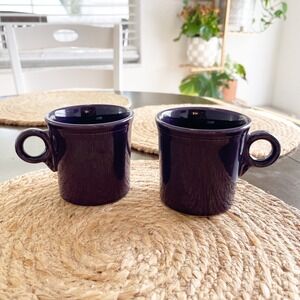 Fiestaware HLC USA Plum Purple Coffee Mugs Ring Handle Set of‎ 2 Ceramic